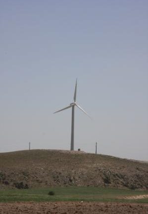 افتتاح توربین بادی سرعین 10 299x430 - پروژه های انجام شده در زمینه مدیریت انرژی