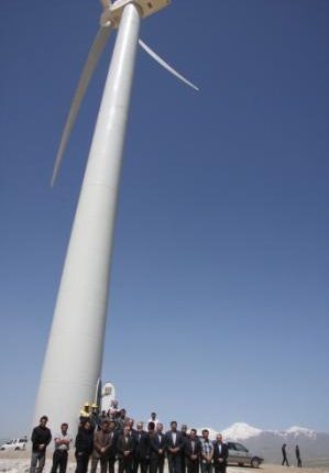افتتاح توربین بادی سرعین 8 299x430 - پروژه های انجام شده در زمینه مدیریت انرژی