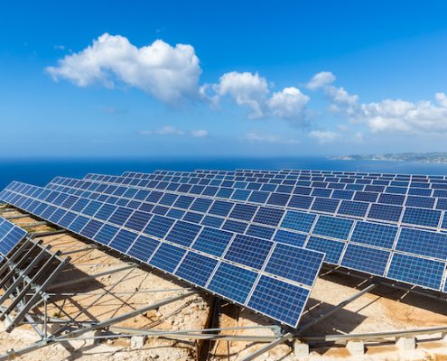 Puerto Rico renewable energy 495x400 fc6b644dcbb6c310bdbbc17c1d5db2ab - مقاله پنل خورشیدی-نیروگاه خورشیدی