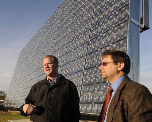فناوری جدید پنل خورشیدی در پایگاه نیروی هوایی ROBINS