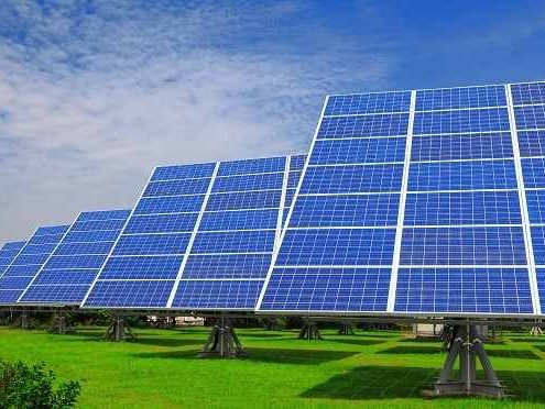 نیازما به یک مجوز خورشیدی یا ذخیره سازی مسکونی 495x372 - نیروگاه خورشیدی | نیروگاه گازی