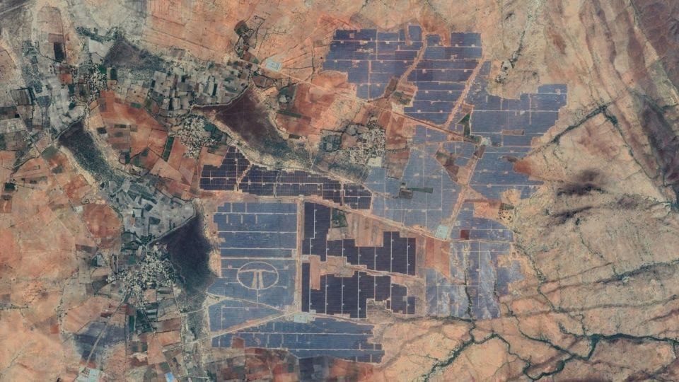 11 - بزرگ ترین پارک های خورشیدی دنیا