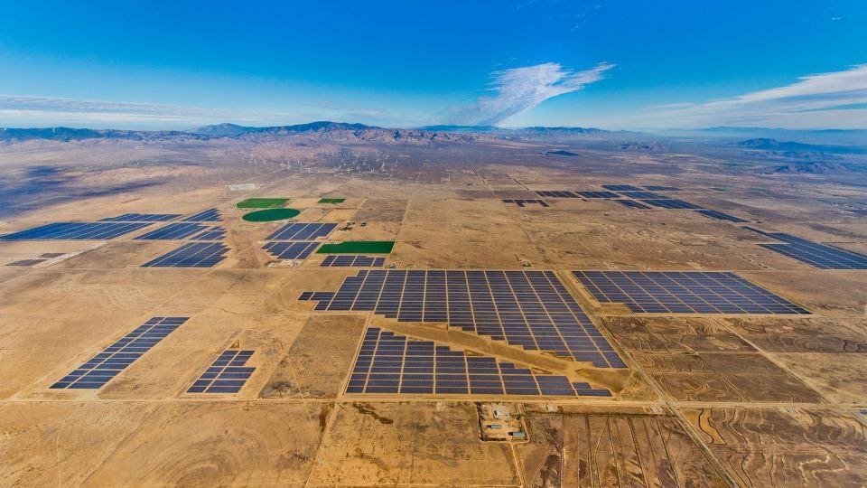 18 - بزرگ ترین پارک های خورشیدی دنیا