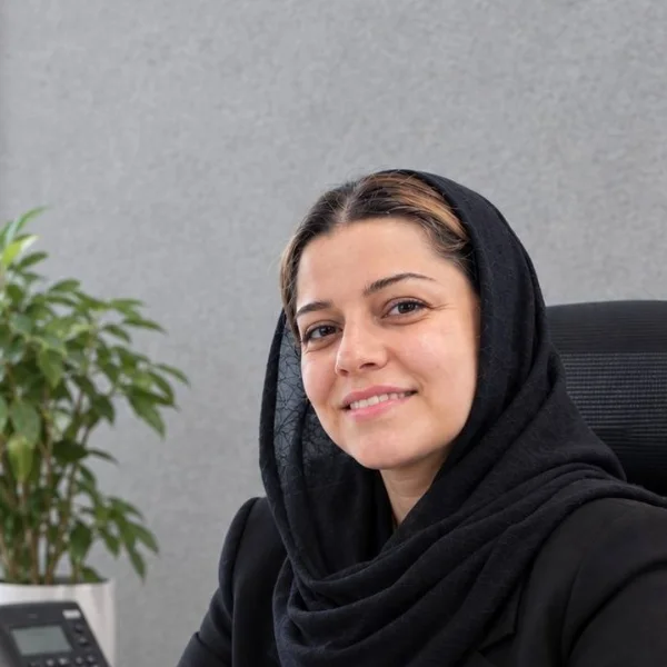 بهناز ایمانزاده — مدیر بازرگانی شرکت رهآورد آرانیرو